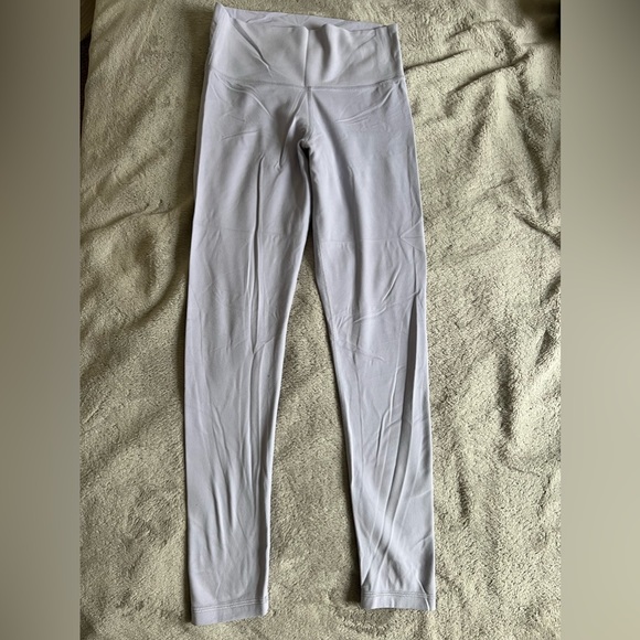 Aritzia TnaBUTTER Leggings - Purple - Picture 2 of 3